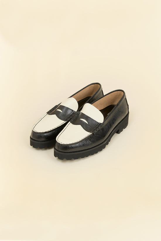Kenford Shoes Tank Sole Loafer - Black/White Paisley