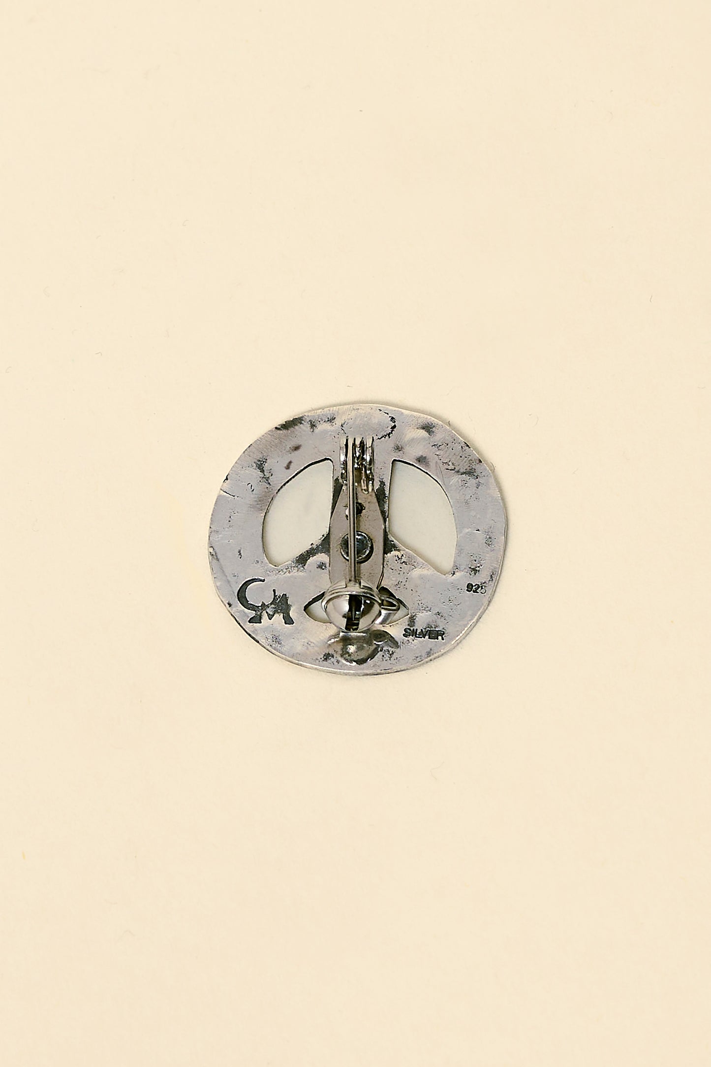 Munqa Peace Pin