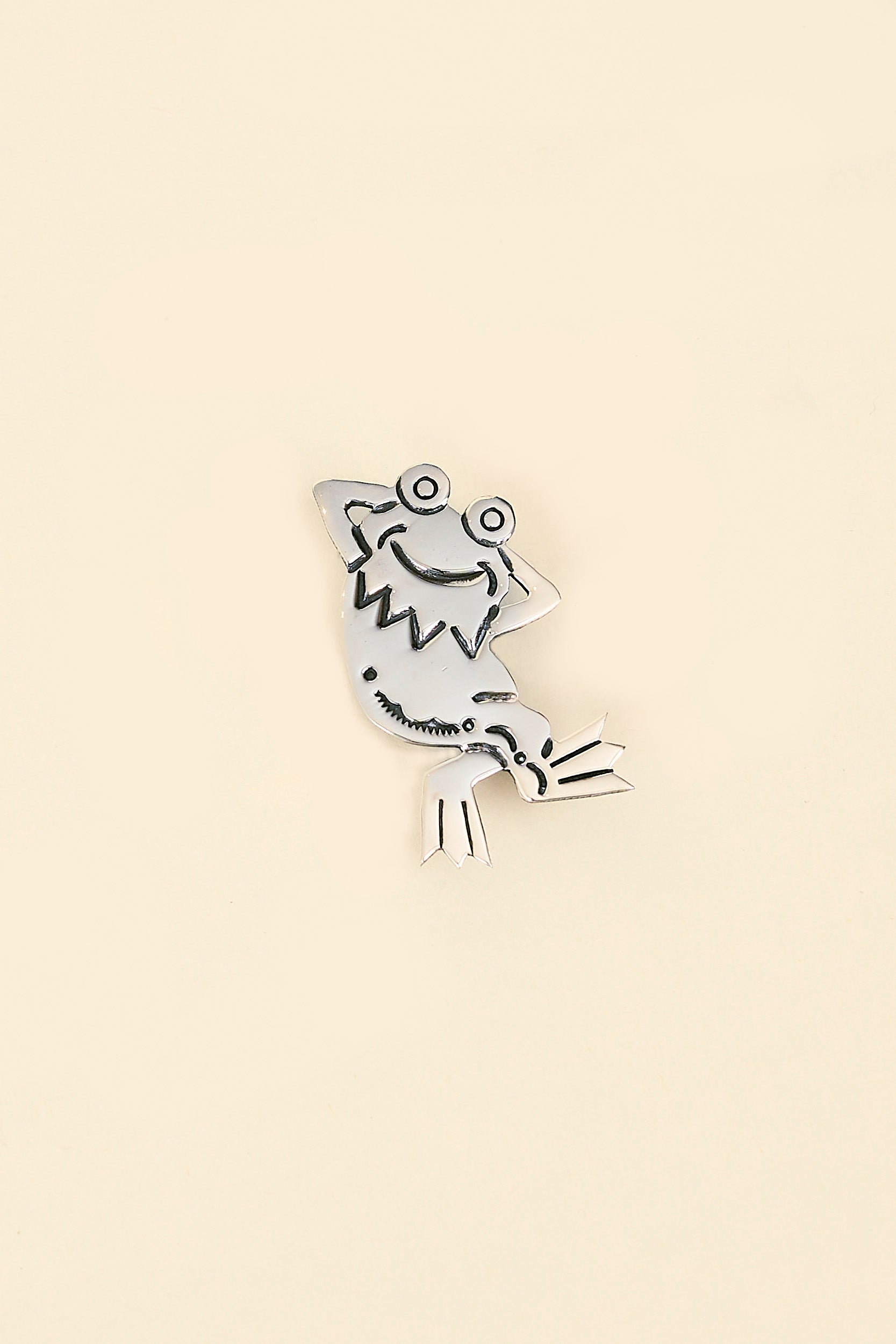 Munqa Frog Pin
