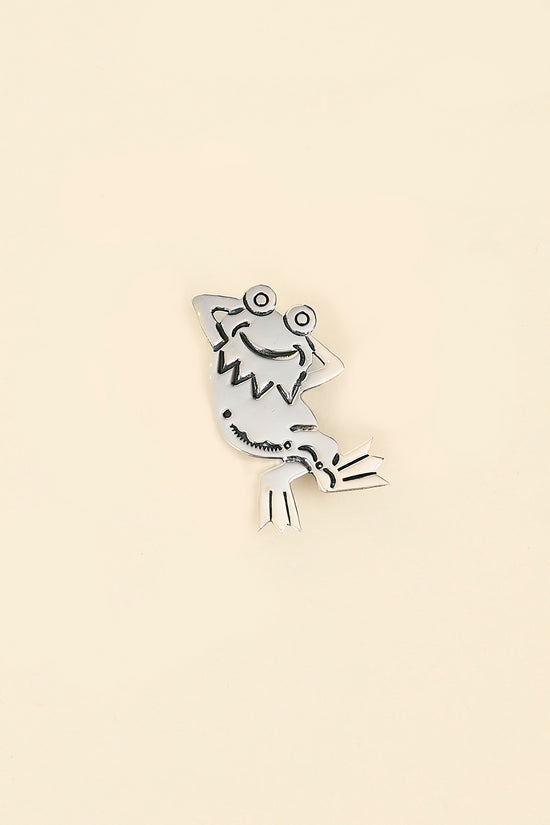 Munqa Frog Pin