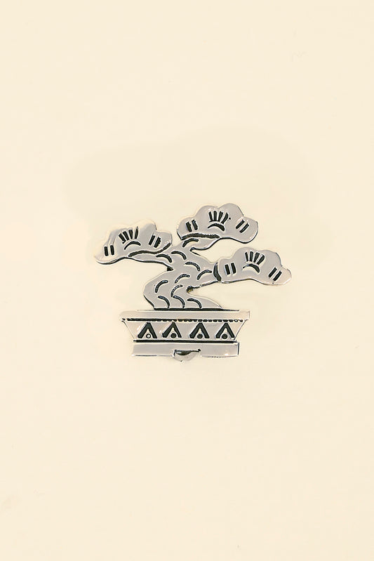 Munqa Bonsai Pin