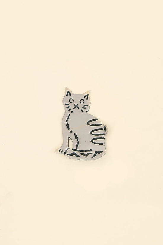 Munqa Cat Pin