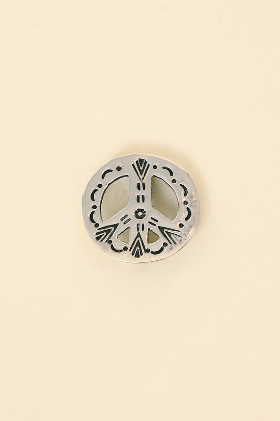 Munqa Peace Pin
