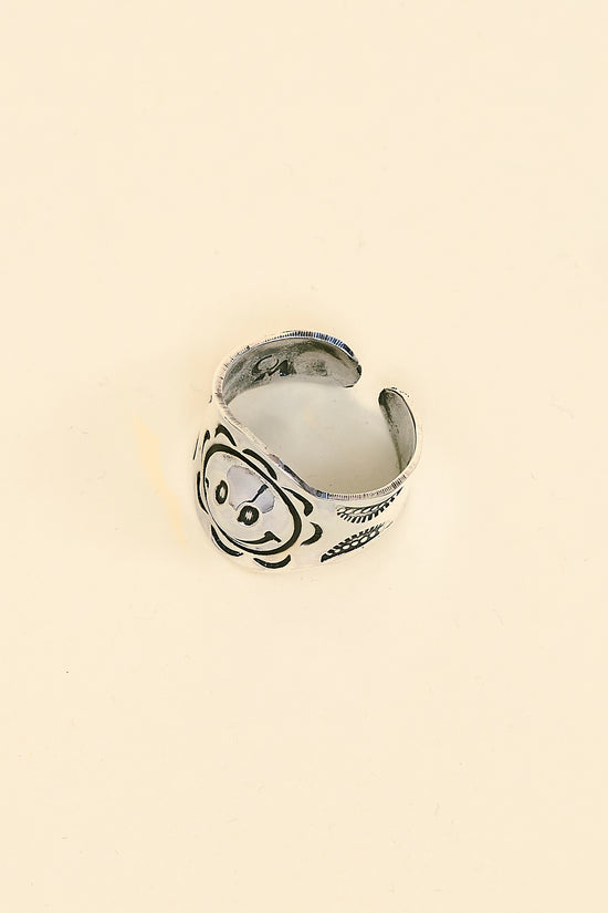 Munqa Big Sunny Ring