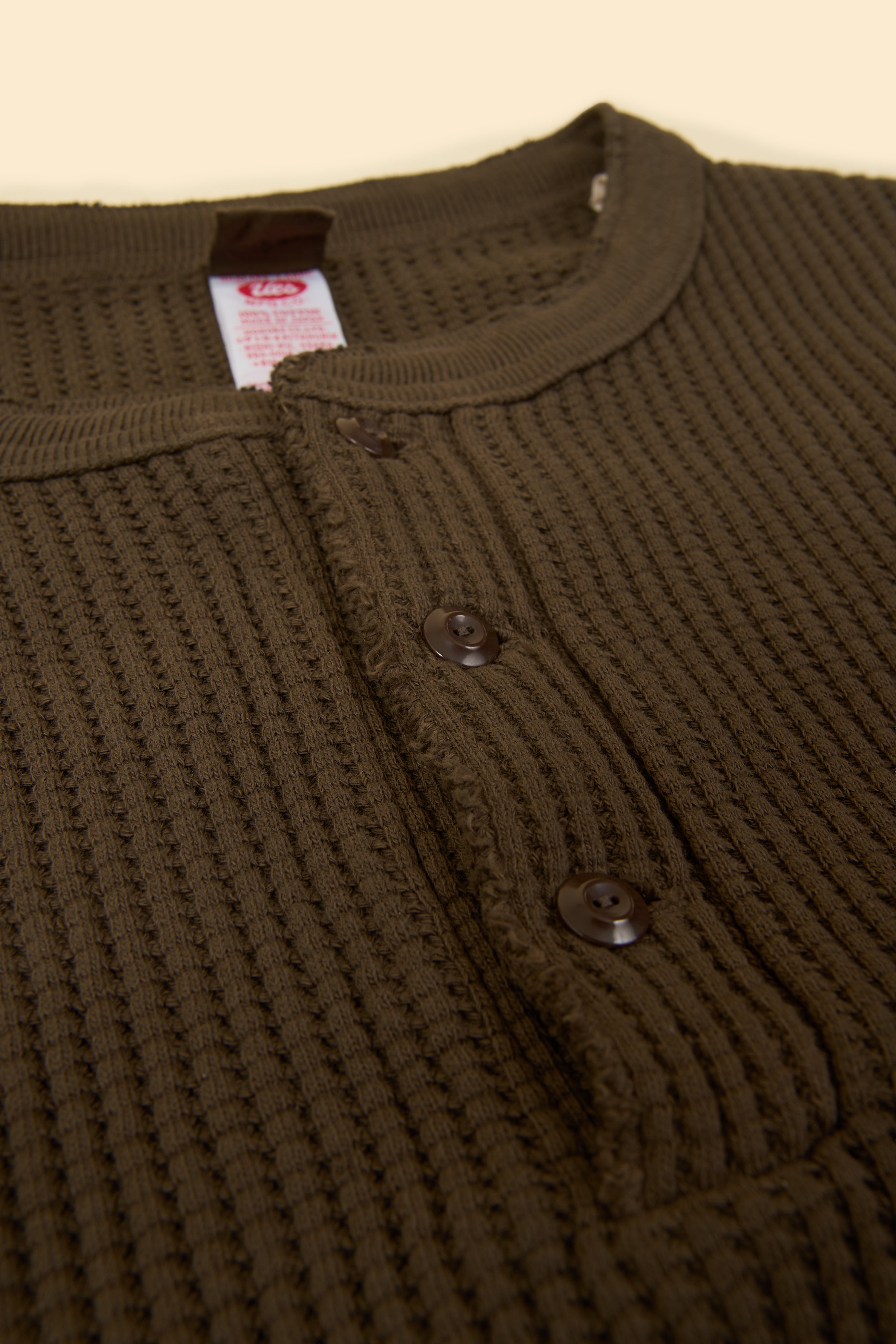 UES Big Waffle Henley Neck Thermal- Brown