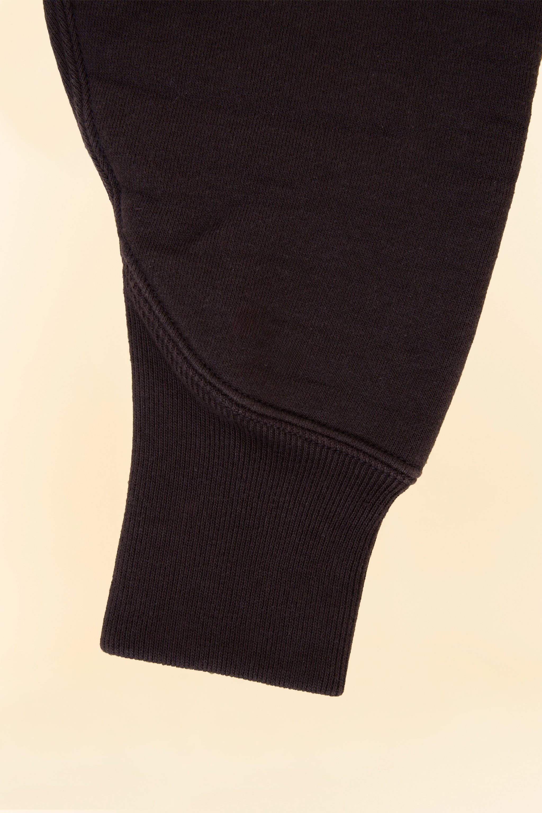 Pherrow’s Loopwheel Raglan Sweatshirt - Sulphar Black