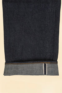 Graph Zero Heritage Denim - 13oz with clean hem showcasing selvedge detail and vintage finish.