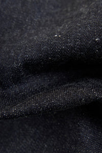 Graph Zero Heritage Denim - 13oz fabric texture showing the clean, even yarn structure and rich color.