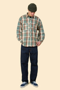 BOW WOW Repaired Mountain Pocket Flannel Shirt