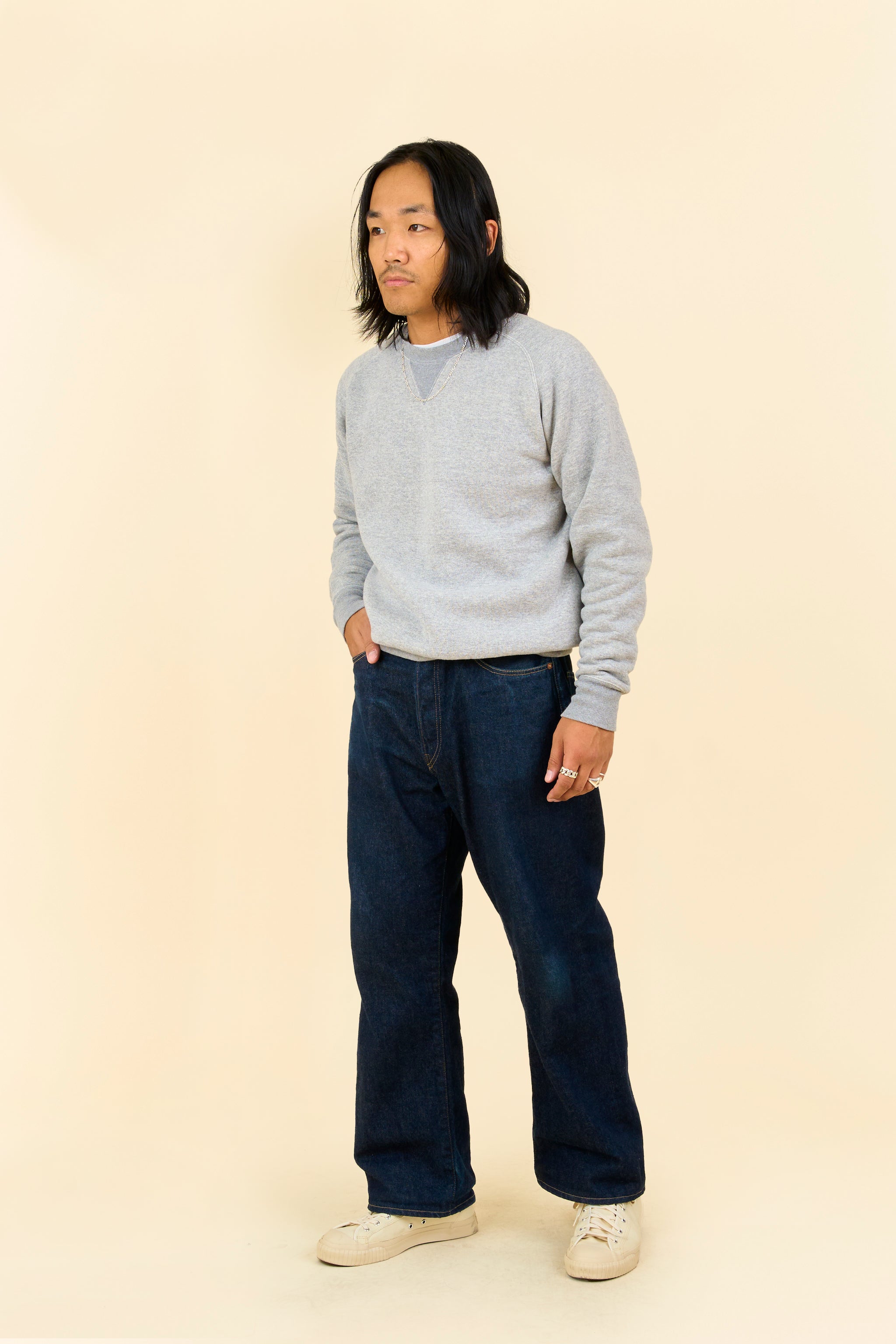 Pherrow’s Loopwheel Raglan Sweatshirt - Heather Grey