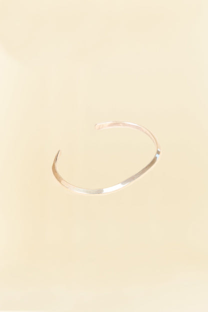 SunKu Triangle Bangle Small - Silver - SunKu 39 - URAHARA