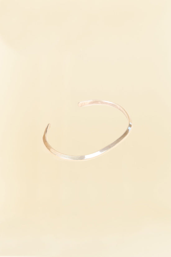 SunKu Triangle Bangle Small - Silver