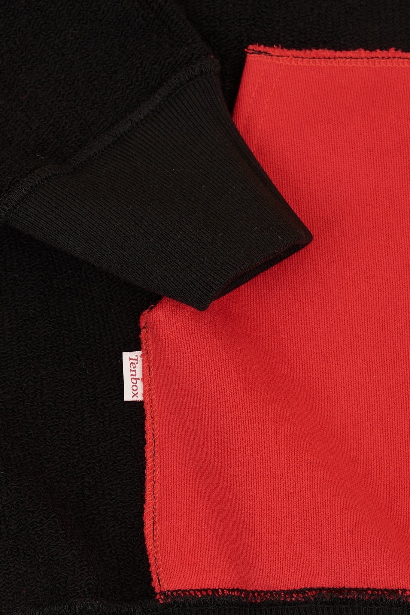 TENBOX Reversible Hooded Sweatshirt - Black / Red -Tenbox - URAHARA